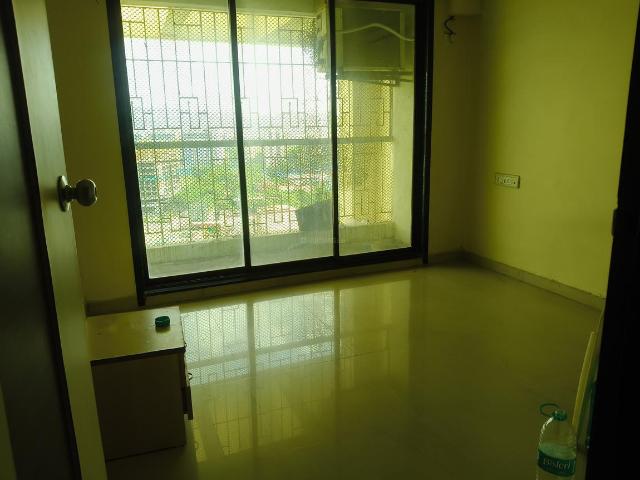 2 BHK Apartment in Kamothe for resale Navi Mumbai. The reference number is 21068679