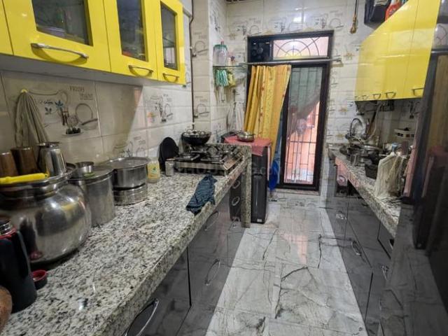2 BHK Apartment in Kamothe for resale Navi Mumbai. The reference number is 21153574