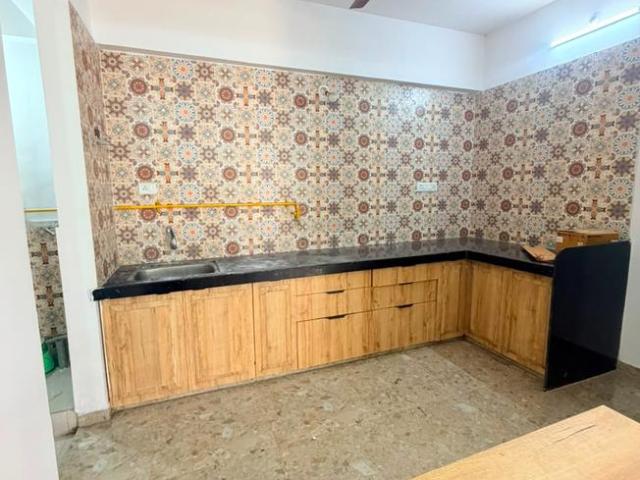 2 BHK Apartment in Kamli Falia for rent Silvassa. The reference number is 20454391