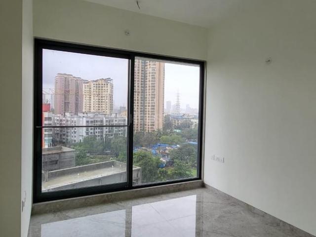 2 BHK Apartment in Kandivali East for rent Mumbai. The reference number is 18071085