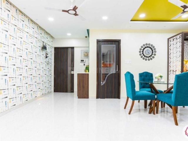 2 BHK Apartment in Kandivali East for rent Mumbai. The reference number is 18592347