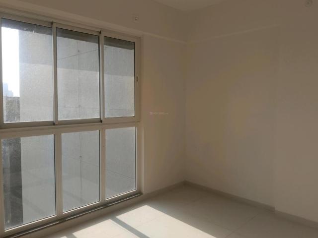 2 BHK Apartment in Kandivali East for rent Mumbai. The reference number is 19242732