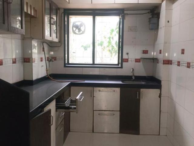 2 BHK Apartment in Kandivali East for rent Mumbai. The reference number is 19365273