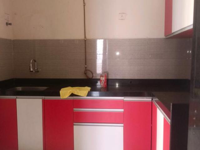 2 BHK Apartment in Kandivali East for rent Mumbai. The reference number is 19363963