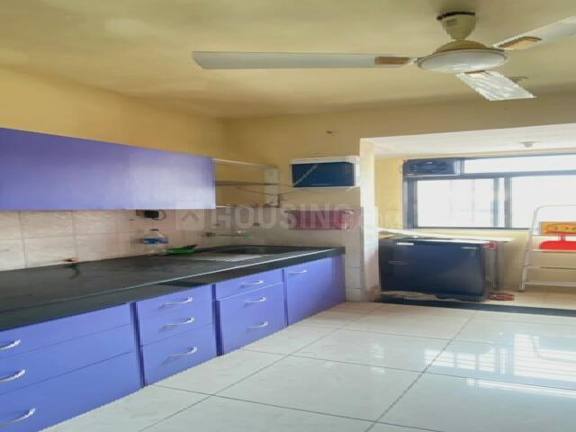 2 BHK Apartment in Kandivali East for rent Mumbai. The reference number is 19398003