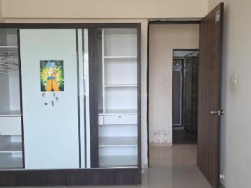 2 BHK Apartment in Kandivali East for rent Mumbai. The reference number is 13891019