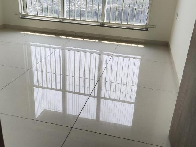 2 BHK Apartment in Kandivali East for rent Mumbai. The reference number is 20037853