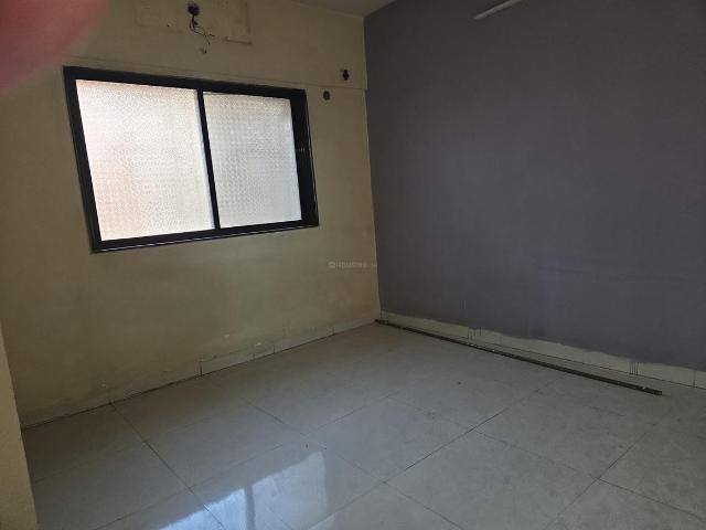 2 BHK Apartment in Kandivali East for rent Mumbai. The reference number is 20093144