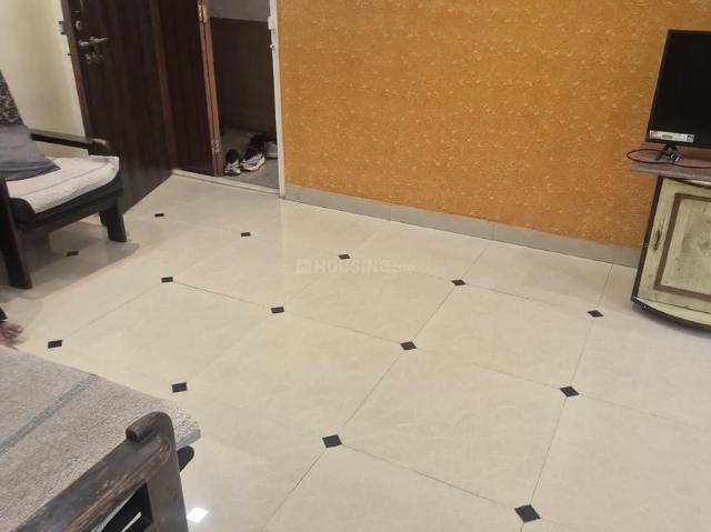 2 BHK Apartment in Kandivali East for rent Mumbai. The reference number is 20115693
