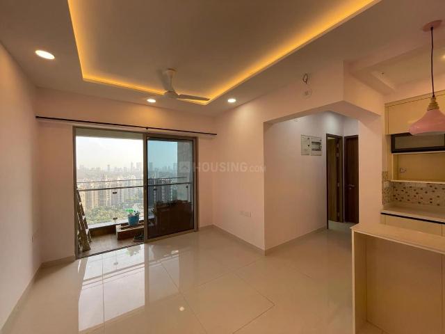 2 BHK Apartment in Kandivali East for rent Mumbai. The reference number is 20138583