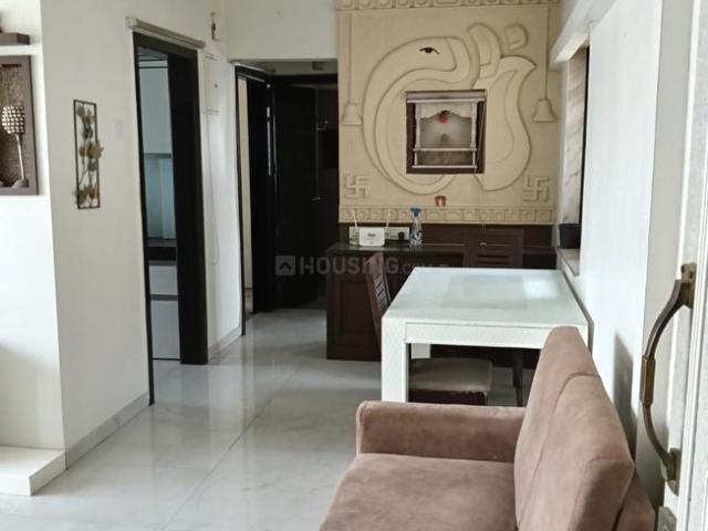 2 BHK Apartment in Kandivali East for rent Mumbai. The reference number is 20211202
