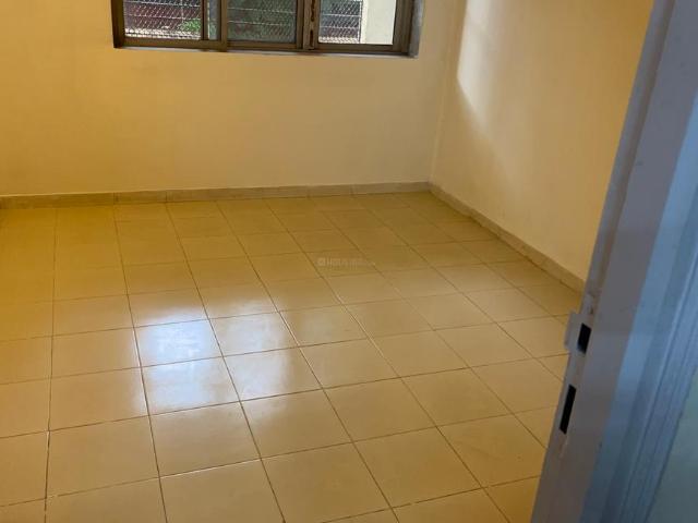 2 BHK Apartment in Kandivali East for rent Mumbai. The reference number is 20223299