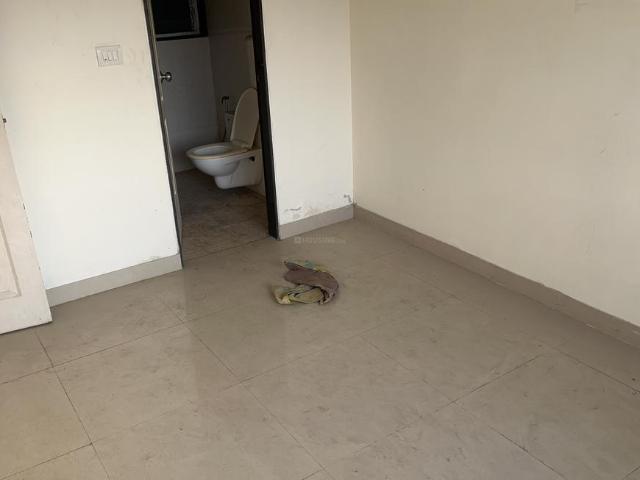 2 BHK Apartment in Kandivali East for rent Mumbai. The reference number is 20234941