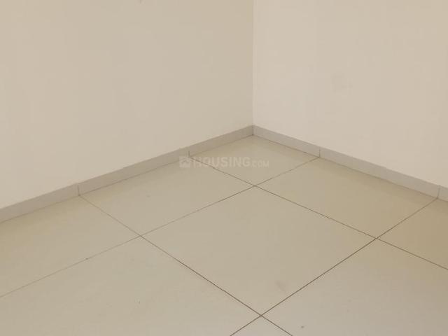 2 BHK Apartment in Kandivali East for rent Mumbai. The reference number is 20237999