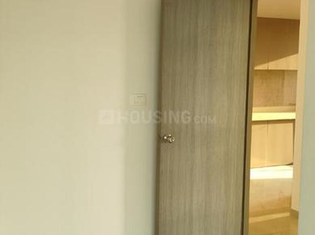 2 BHK Apartment in Kandivali East for rent Mumbai. The reference number is 20263811
