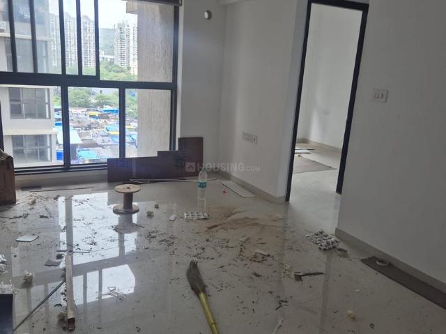 2 BHK Apartment in Kandivali East for rent Mumbai. The reference number is 20289813