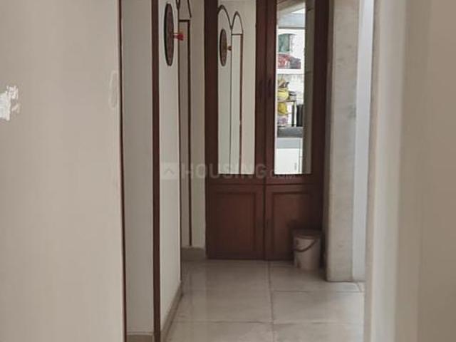 2 BHK Apartment in Kandivali East for rent Mumbai. The reference number is 20361795