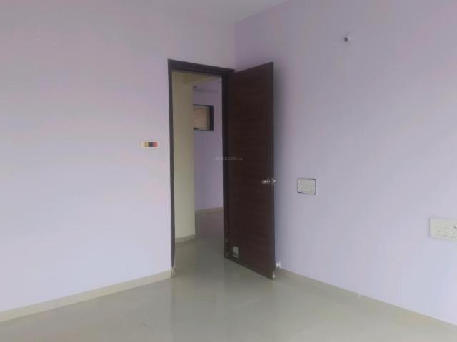 2 BHK Apartment in Kandivali East for rent Mumbai. The reference number is 20413247