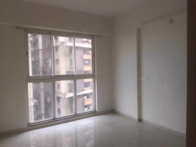2 BHK Apartment in Kandivali East for rent Mumbai. The reference number is 20413586