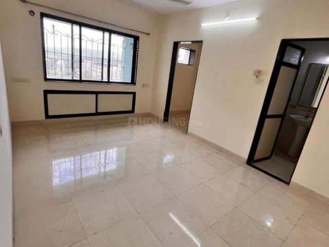 2 BHK Apartment in Kandivali East for rent Mumbai. The reference number is 20446488