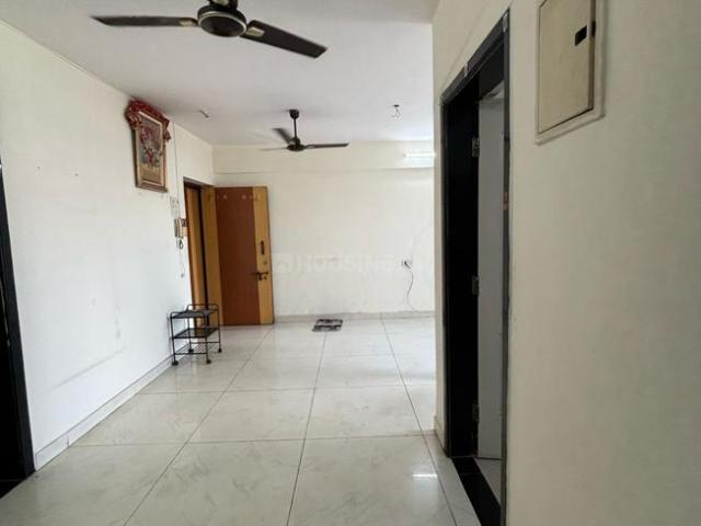 2 BHK Apartment in Kandivali East for rent Mumbai. The reference number is 20499433