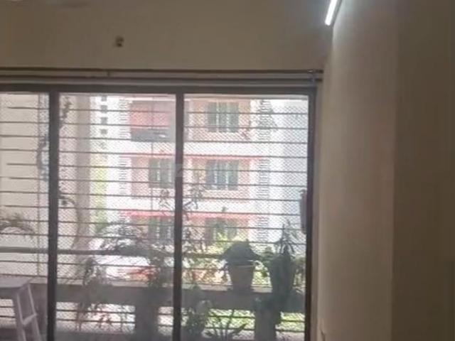 2 BHK Apartment in Kandivali East for rent Mumbai. The reference number is 20509436