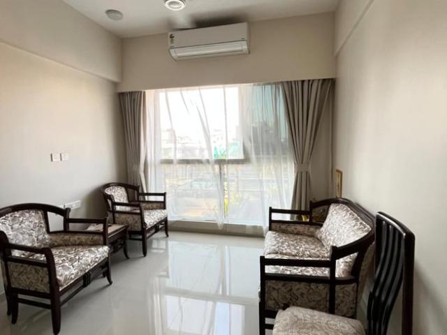 2 BHK Apartment in Kandivali East for rent Mumbai. The reference number is 20550879