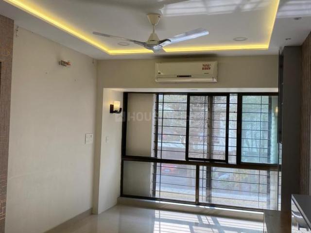 2 BHK Apartment in Kandivali East for rent Mumbai. The reference number is 20560453