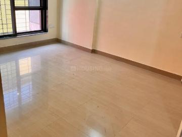 2 BHK Apartment in Kandivali East for rent Mumbai. The reference number is 20576178