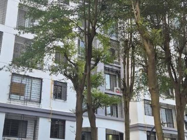 2 BHK Apartment in Kandivali East for rent Mumbai. The reference number is 20598668