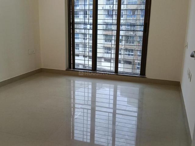 2 BHK Apartment in Kandivali East for rent Mumbai. The reference number is 20599078