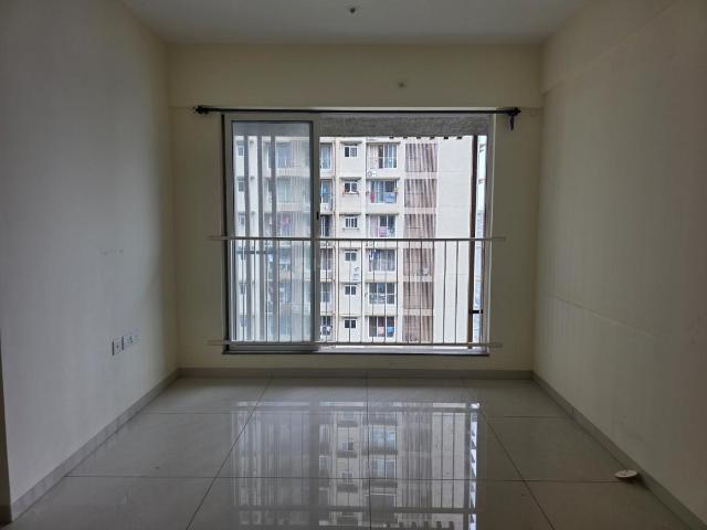2 BHK Apartment in Kandivali East for rent Mumbai. The reference number is 20659974