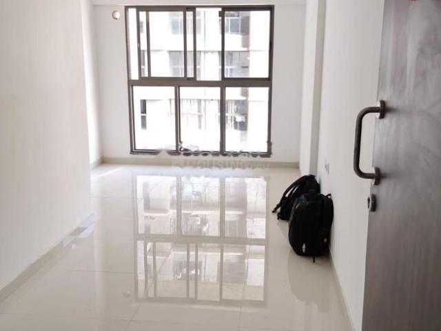 2 BHK Apartment in Kandivali East for rent Mumbai. The reference number is 20669981
