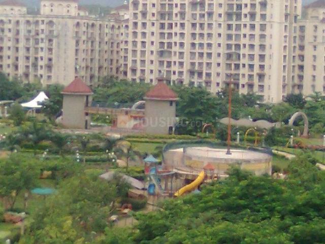 2 BHK Apartment in Kandivali East for rent Mumbai. The reference number is 20672345
