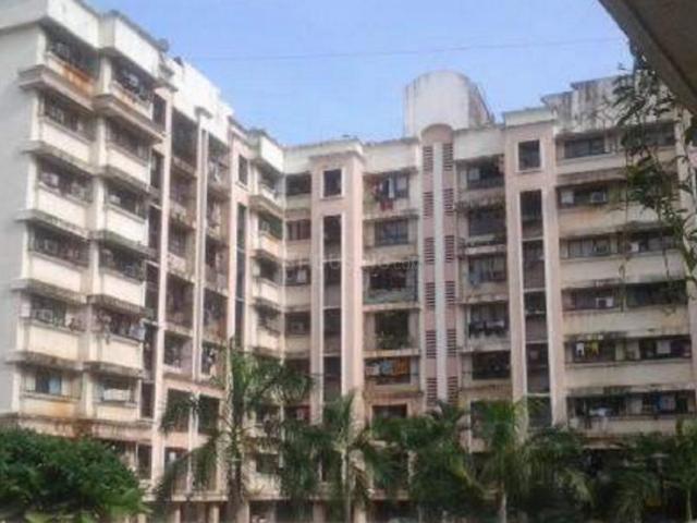 2 BHK Apartment in Kandivali East for rent Mumbai. The reference number is 20720040