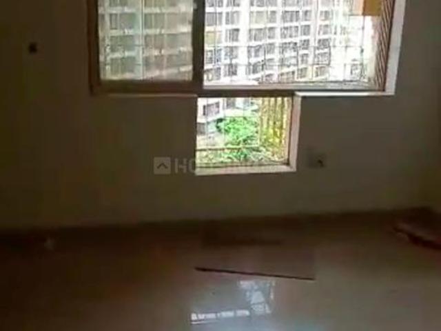 2 BHK Apartment in Kandivali East for rent Mumbai. The reference number is 20763408