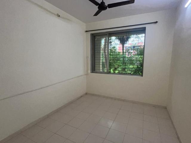 2 BHK Apartment in Kandivali East for rent Mumbai. The reference number is 20809904