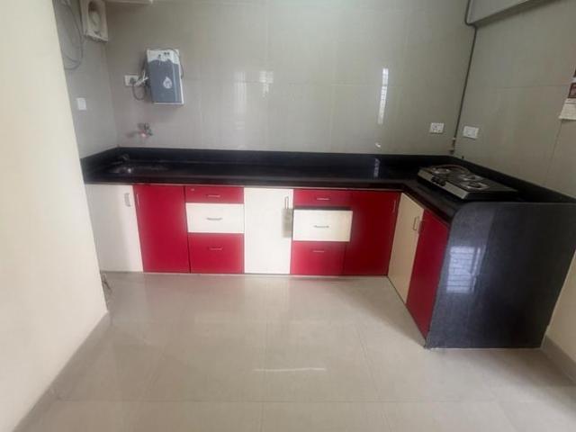 2 BHK Apartment in Kandivali East for rent Mumbai. The reference number is 20842010