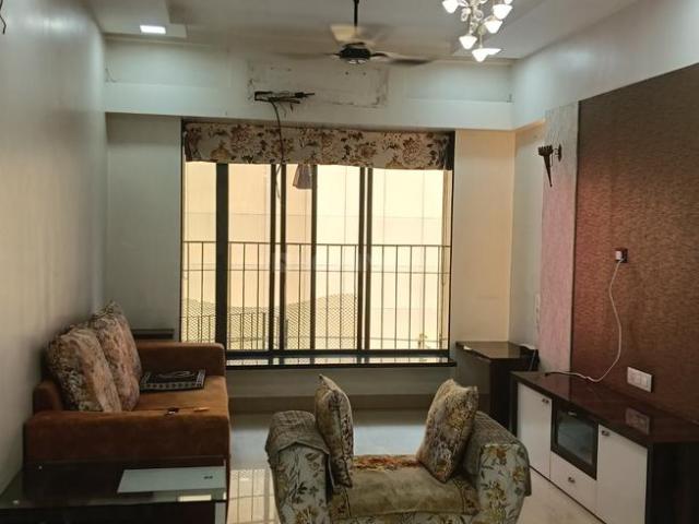 2 BHK Apartment in Kandivali East for rent Mumbai. The reference number is 20903096