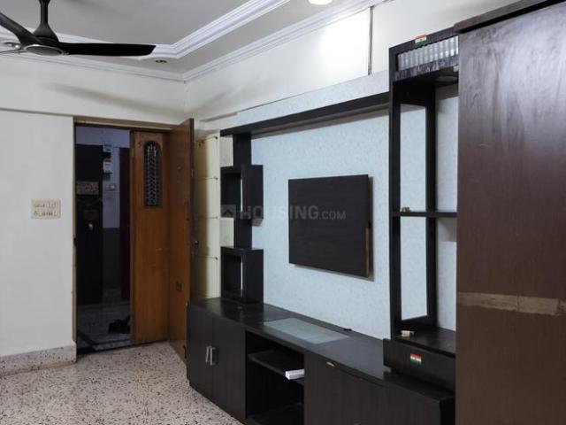 2 BHK Apartment in Kandivali East for rent Mumbai. The reference number is 20948333