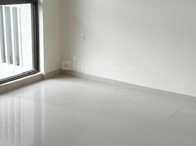 2 BHK Apartment in Kandivali East for rent Mumbai. The reference number is 20964330