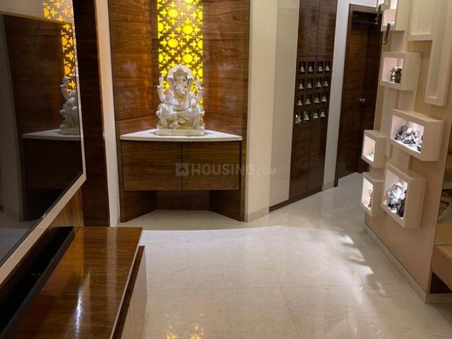 2 BHK Apartment in Kandivali East for rent Mumbai. The reference number is 21010907