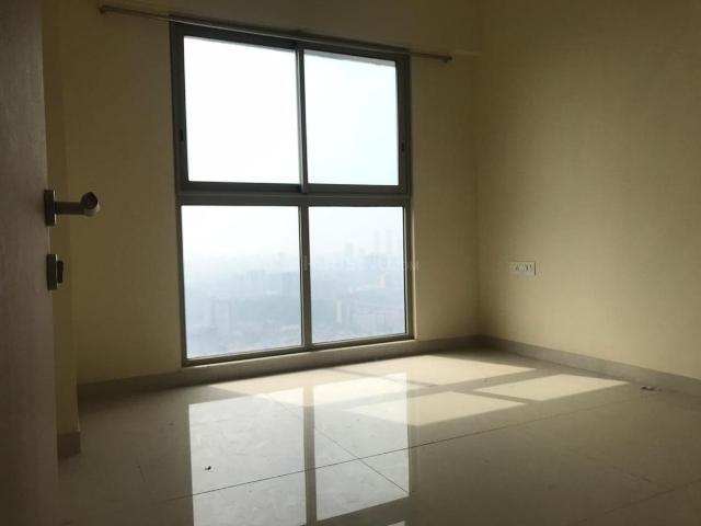 2 BHK Apartment in Kandivali East for rent Mumbai. The reference number is 21011890