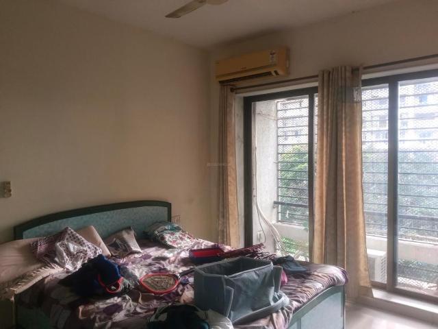 2 BHK Apartment in Kandivali East for rent Mumbai. The reference number is 21044300