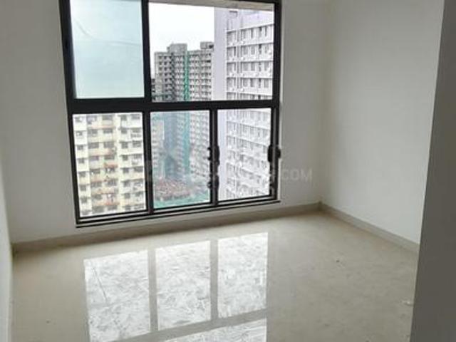 2 BHK Apartment in Kandivali East for rent Mumbai. The reference number is 21041081