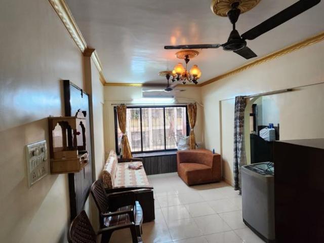 2 BHK Apartment in Kandivali East for rent Mumbai. The reference number is 21073654