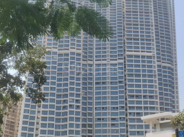 2 BHK Apartment in Kandivali East for rent Mumbai. The reference number is 21118298