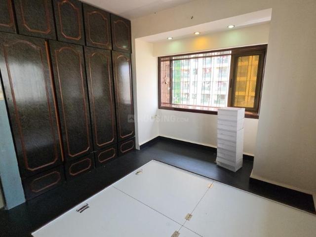 2 BHK Apartment in Kandivali East for rent Mumbai. The reference number is 21121816