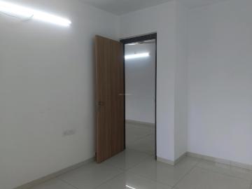 2 BHK Apartment in Kandivali East for resale Mumbai. The reference number is 16545023