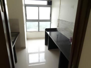 2 BHK Apartment in Kandivali East for resale Mumbai. The reference number is 18692365